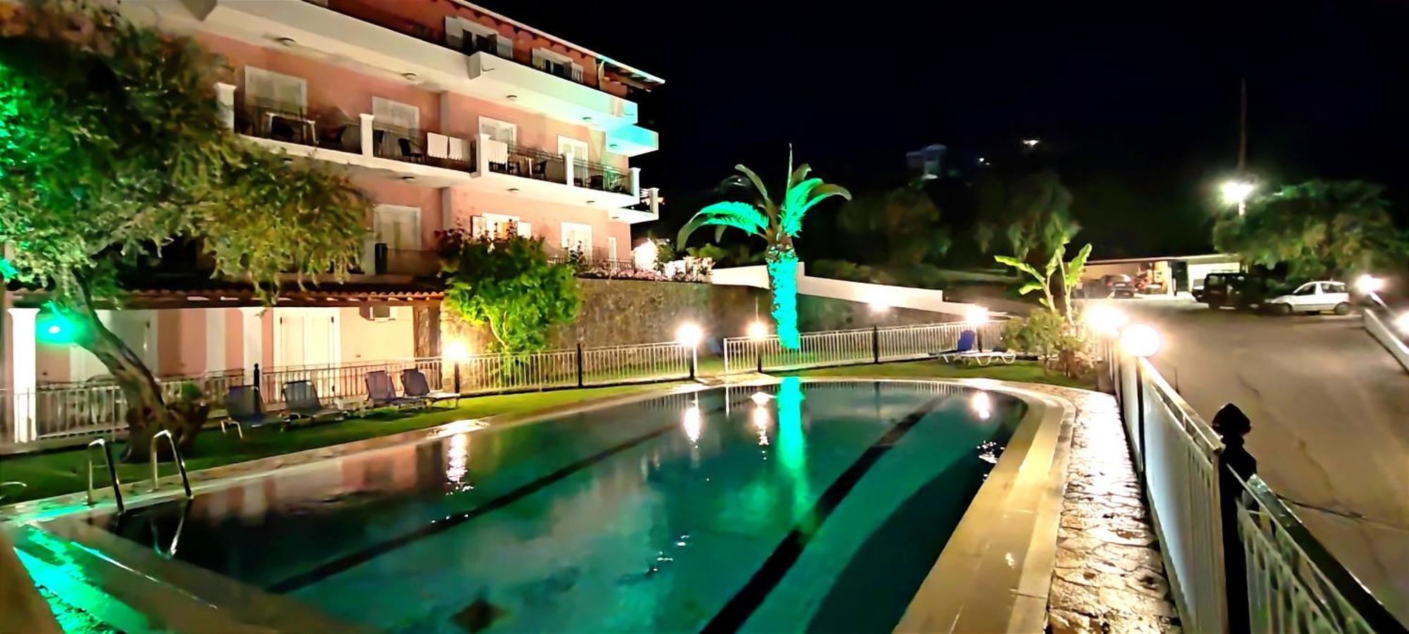 Thomas Apartments 다시아 외부 사진