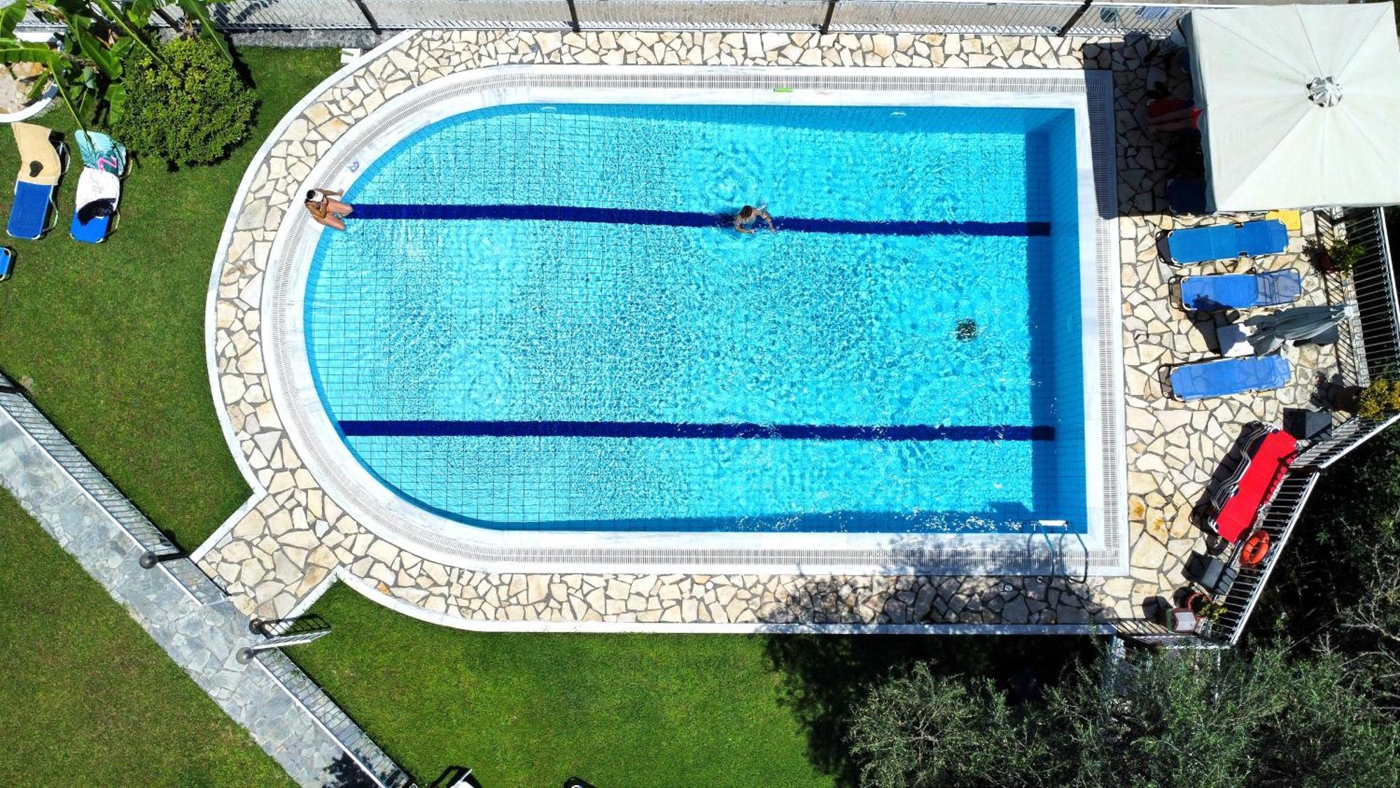 Thomas Apartments 다시아 외부 사진